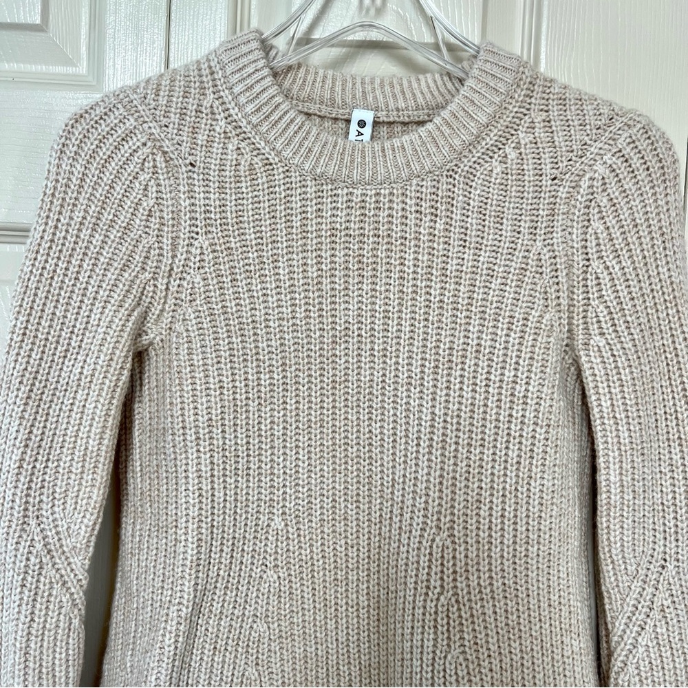 NWOT Athleta Sierra Crew Beige Wool Blend Pullover Sweater - Picture 4 of 16